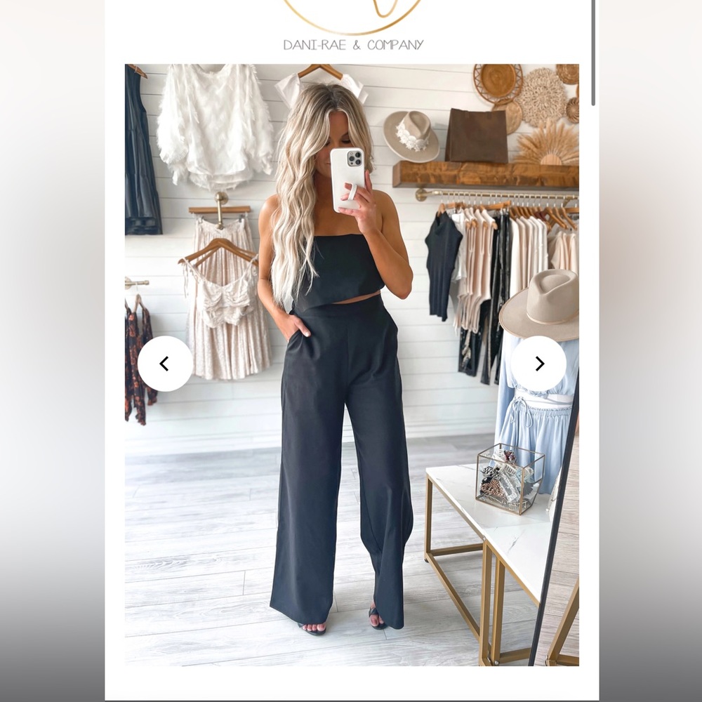 Dani Rae 2 piece set NWT